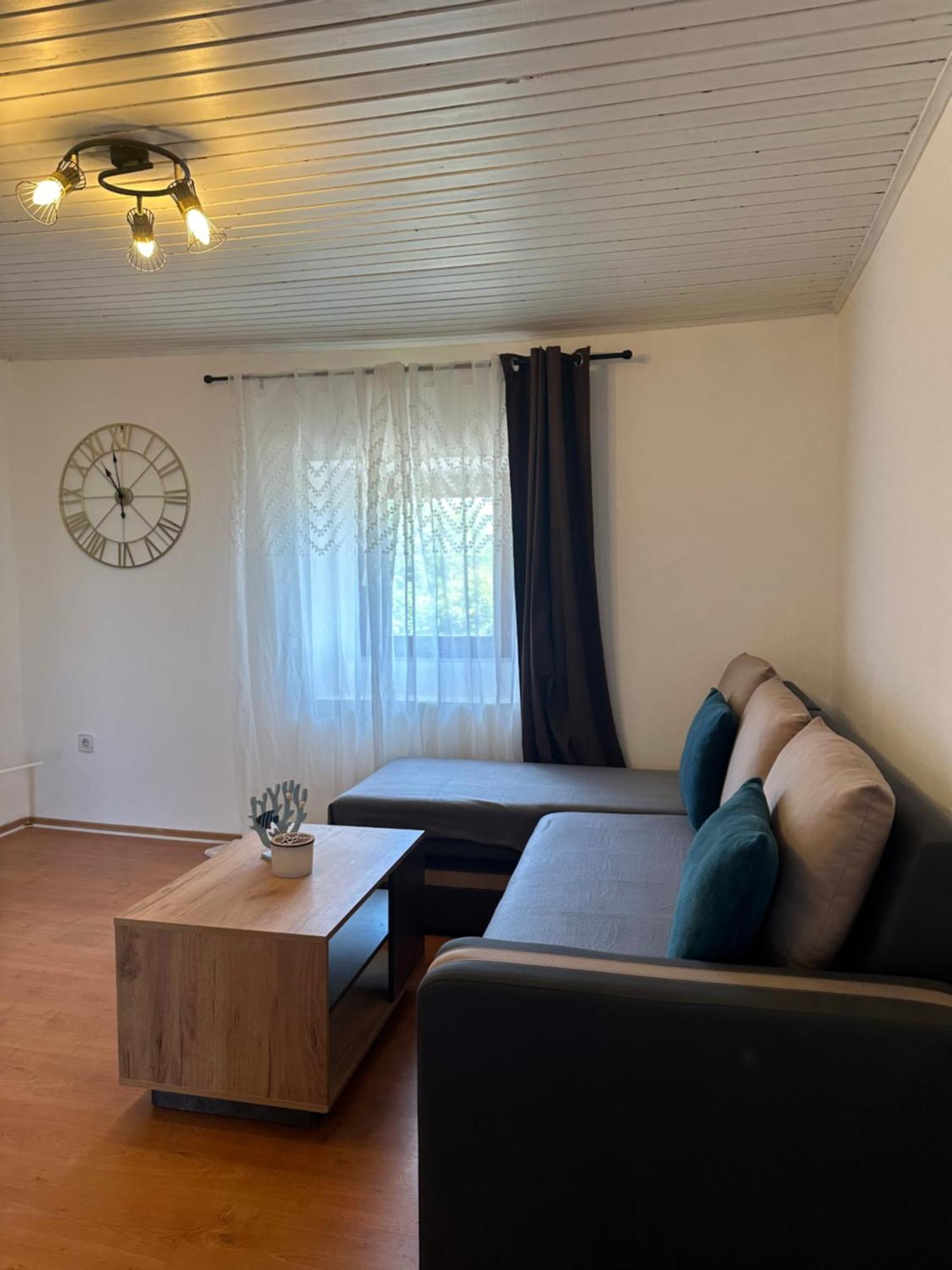 Apartment Mare Porec Bagian luar foto