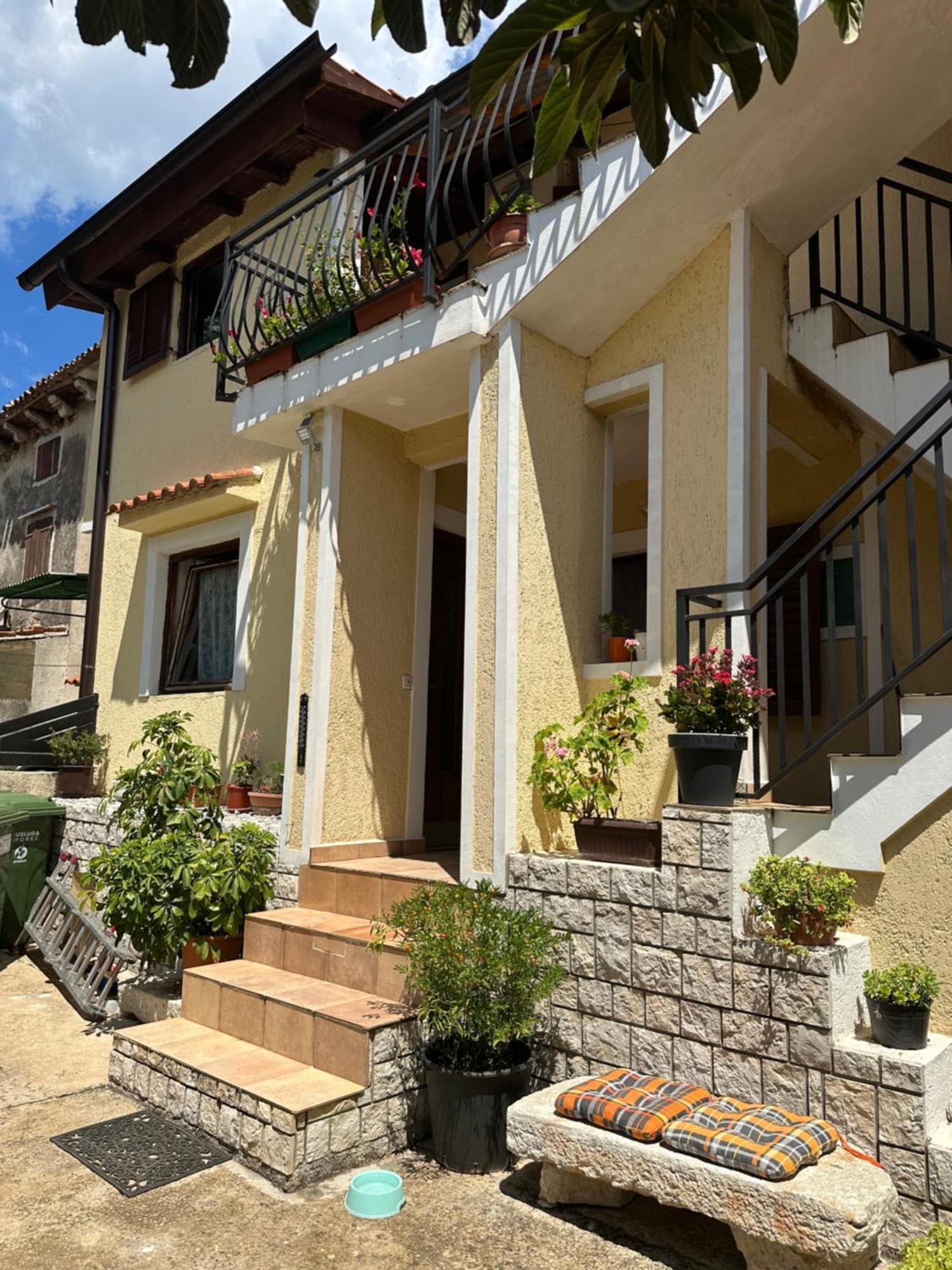 Apartment Mare Porec Bagian luar foto