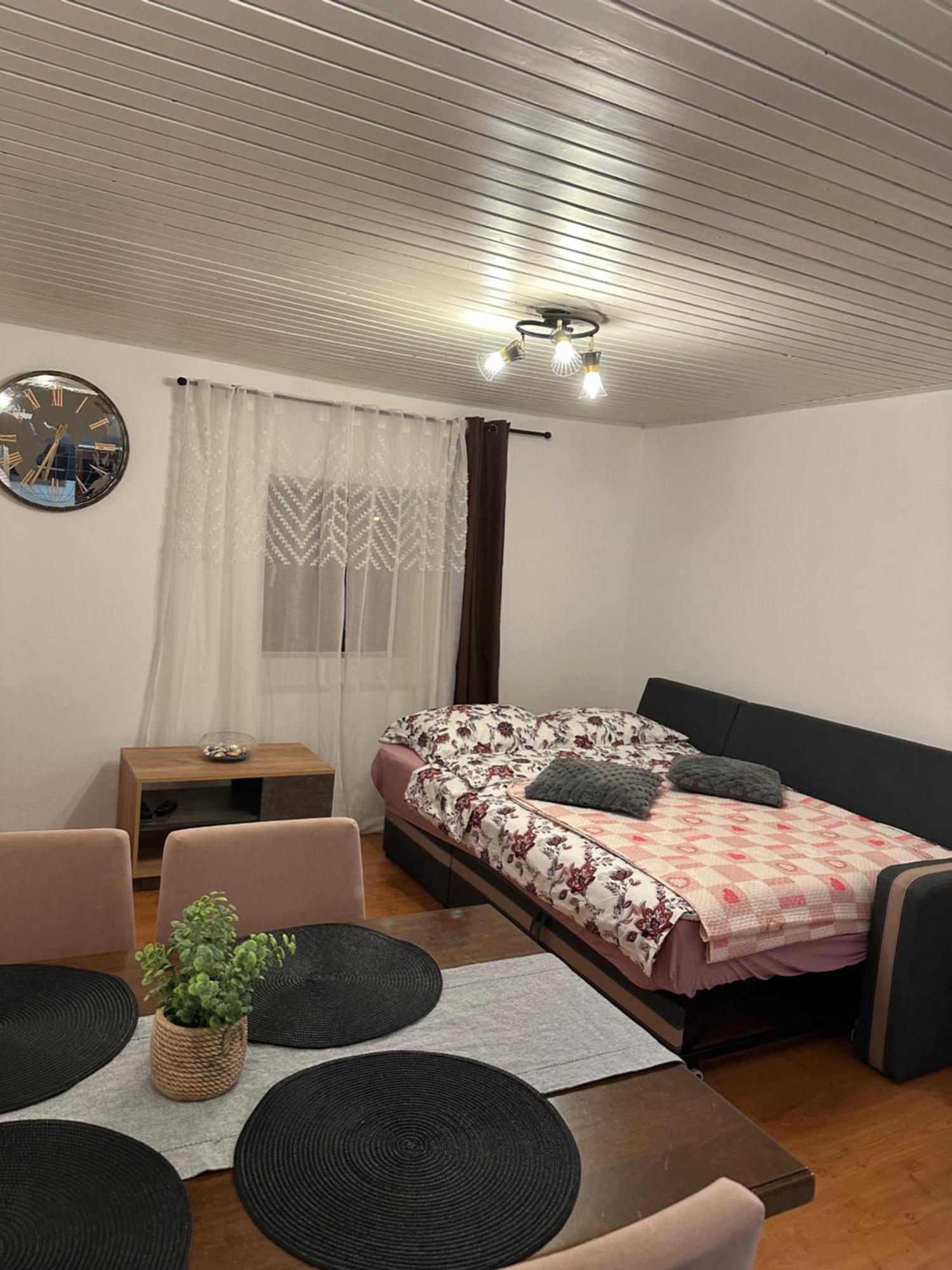 Apartment Mare Porec Bagian luar foto