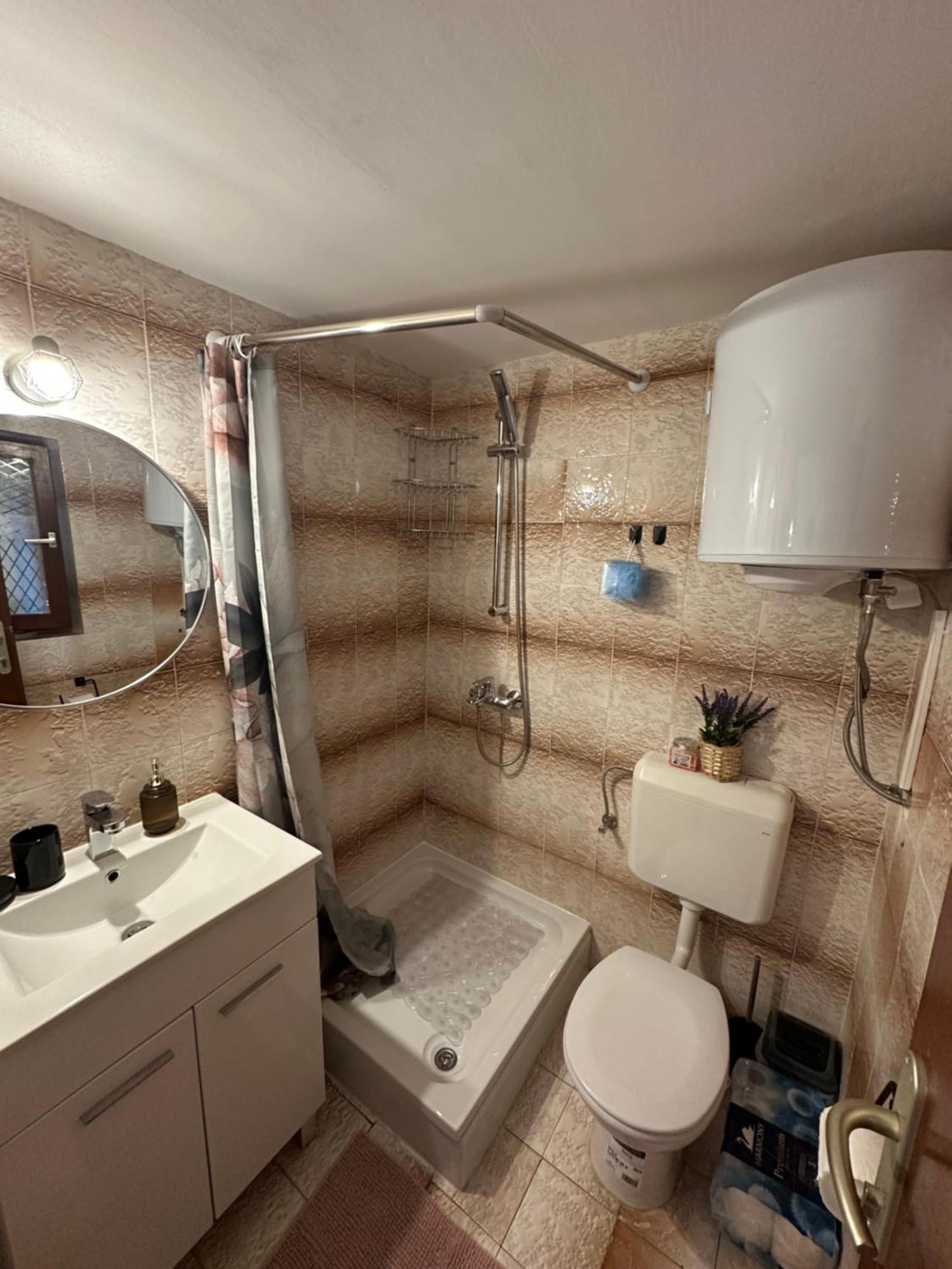 Apartment Mare Porec Bagian luar foto